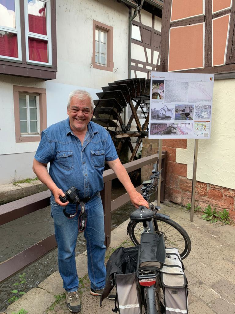 mit dem Fahrrad in Annweiler